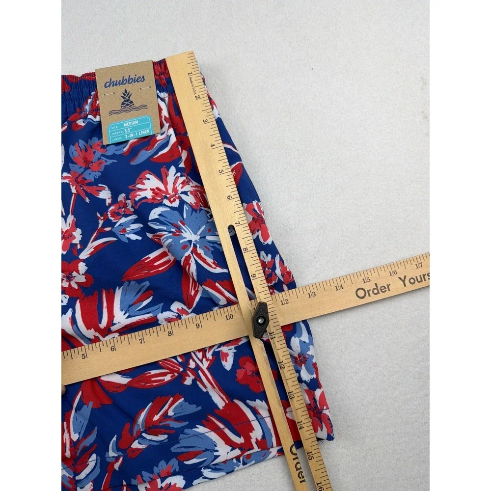 Chubbies Mens M Star Spangled Blooms 5.5 Inch Inseam 2-in-1 Liner Swim Trunks